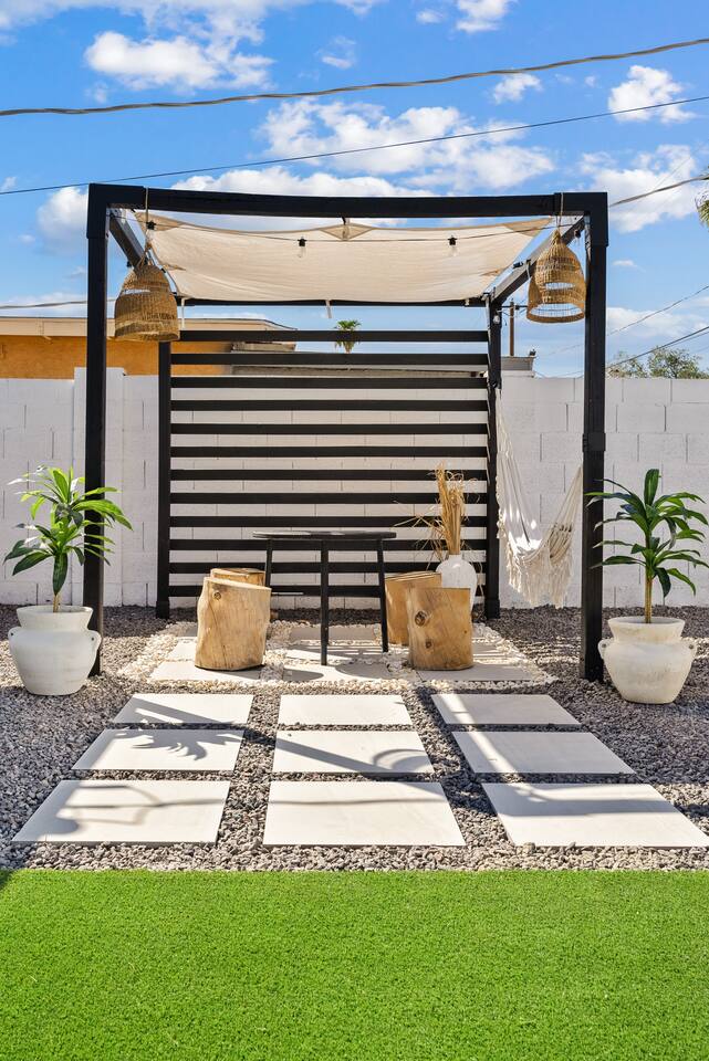 King Bed Tulum Oasis with Heated Pool