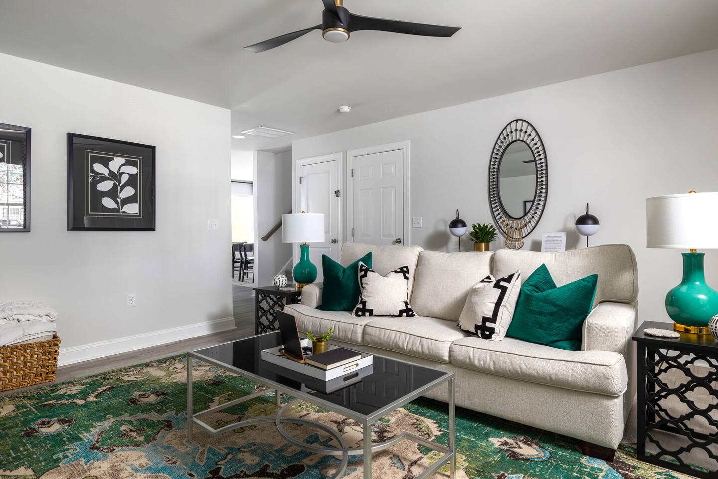 Luxury 4BR High Point Retreat | Hot Tub | BBQ