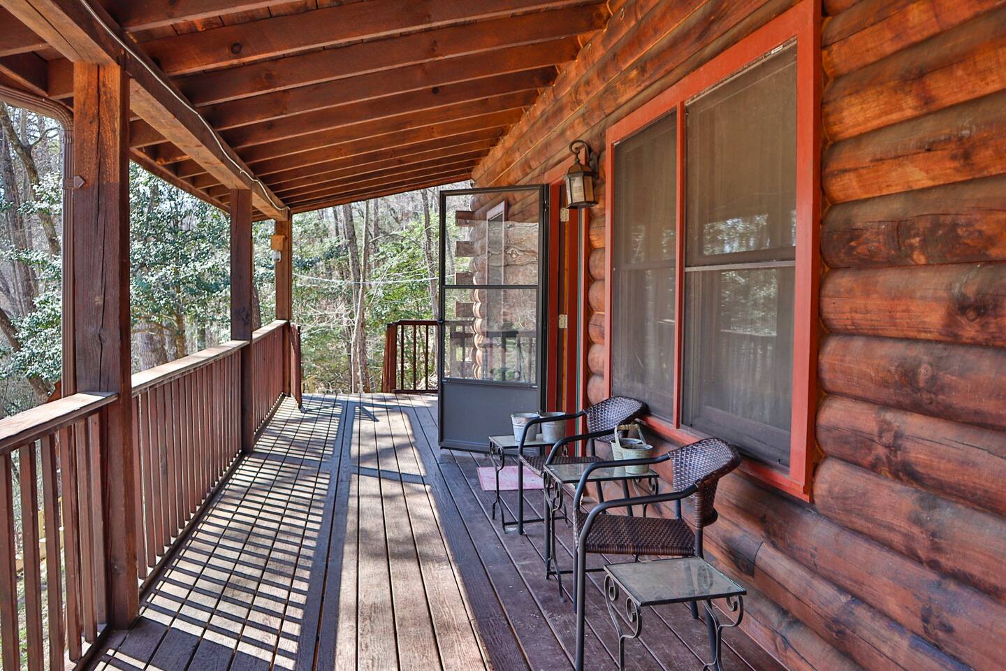 Cozy cabin 10 minutes to Harrah's Cherokee! — Whittier, NC — vacation rental