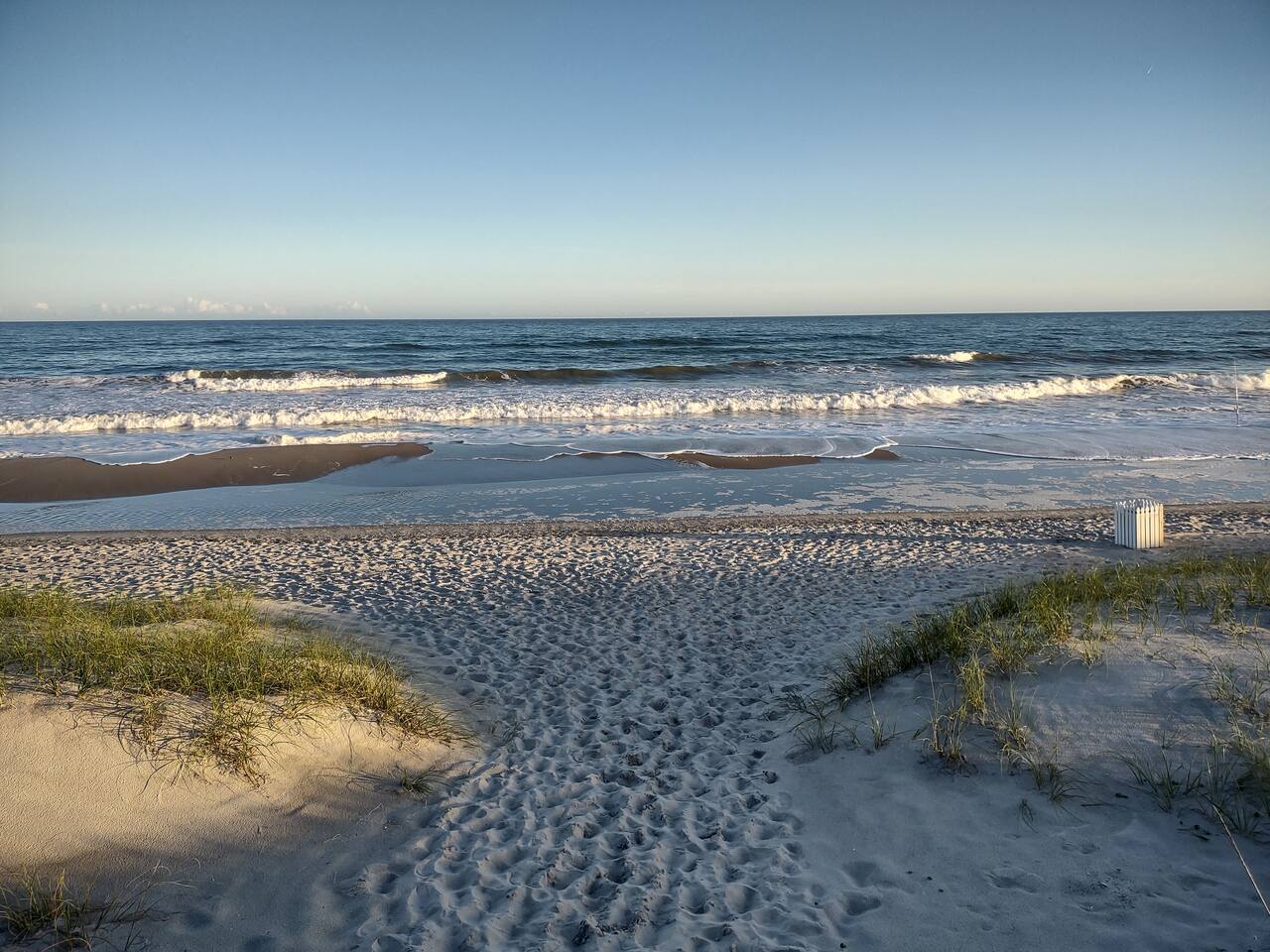 OS101 -Double unit, bedroom, Wi-Fi, steps to ocean — Atlantic Beach, NC — vacation rental