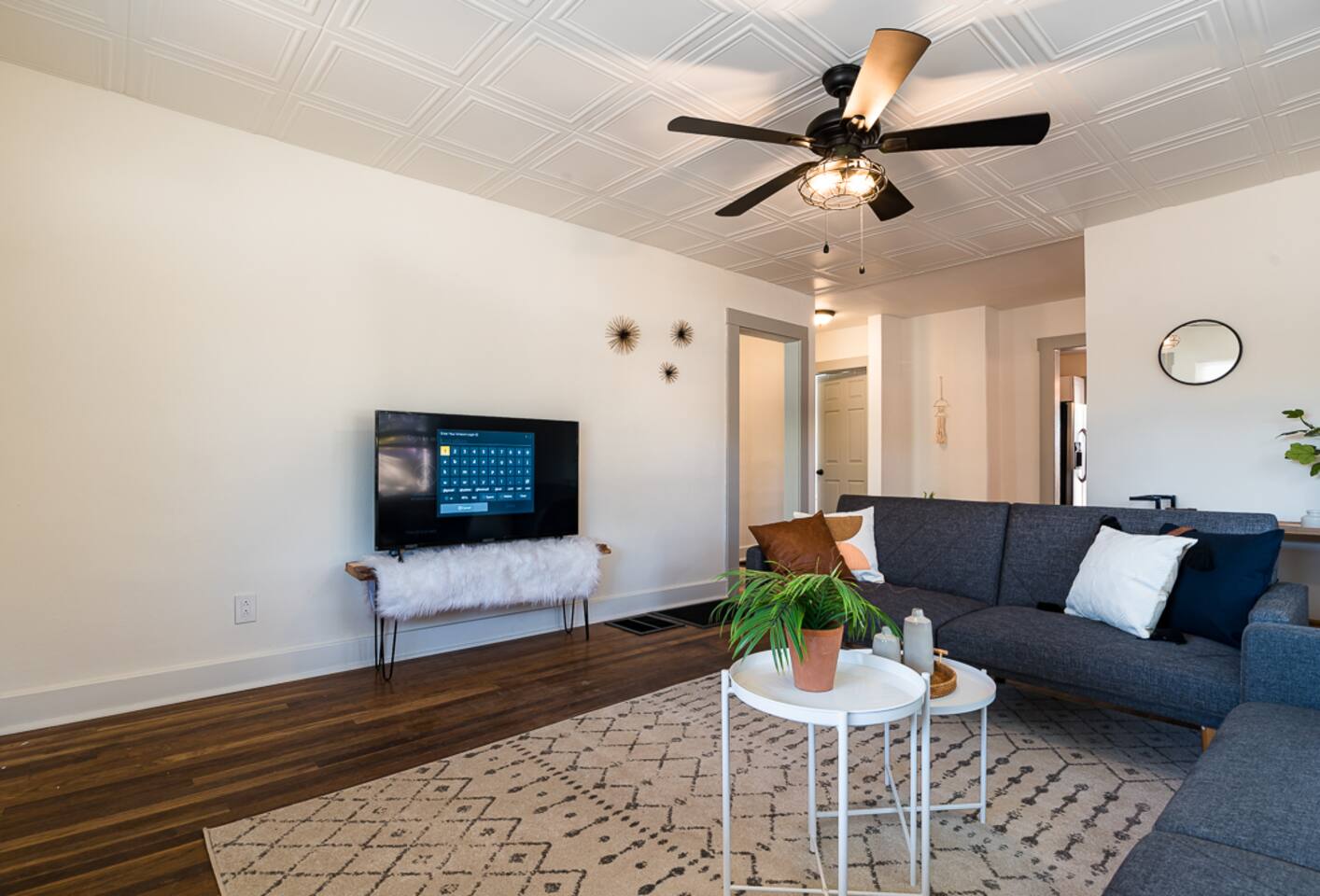 Nob Hill/UNM Luxury Remodeled House w/ King Beds
