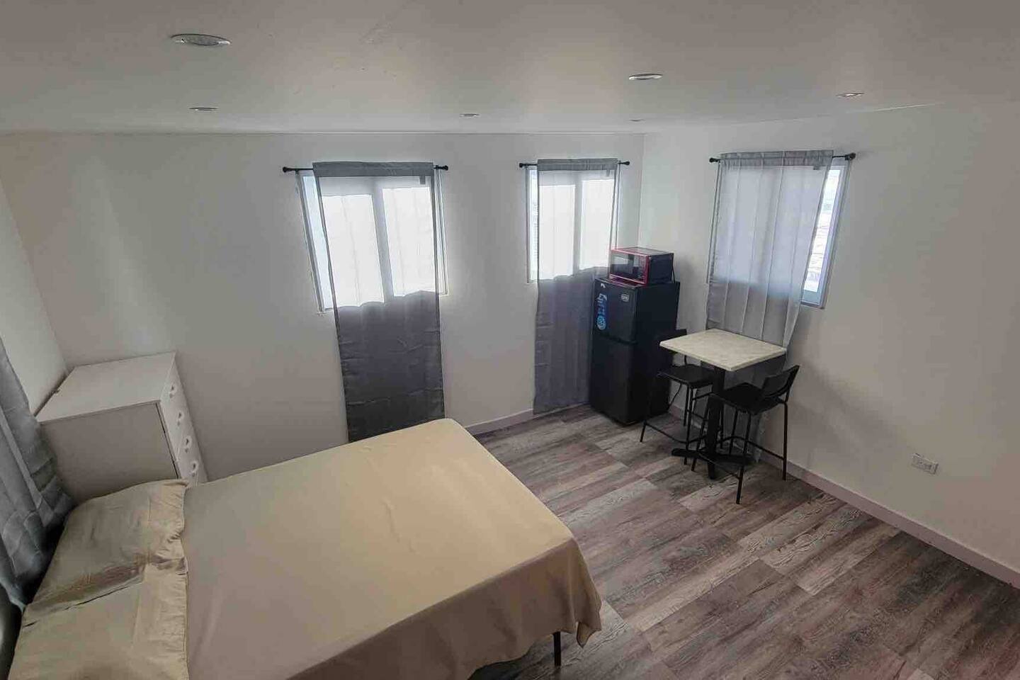 Cozy Studio in Santurce 15 mins walk to Ocean park