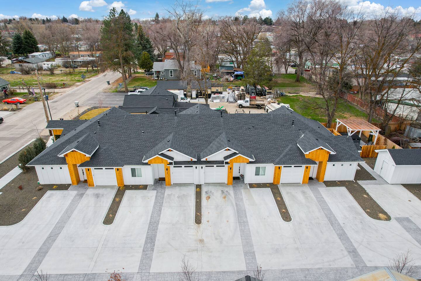 Spacious Boise Retreat 10bdrm/8bath w/ hot tub — Garden City — vacation rental