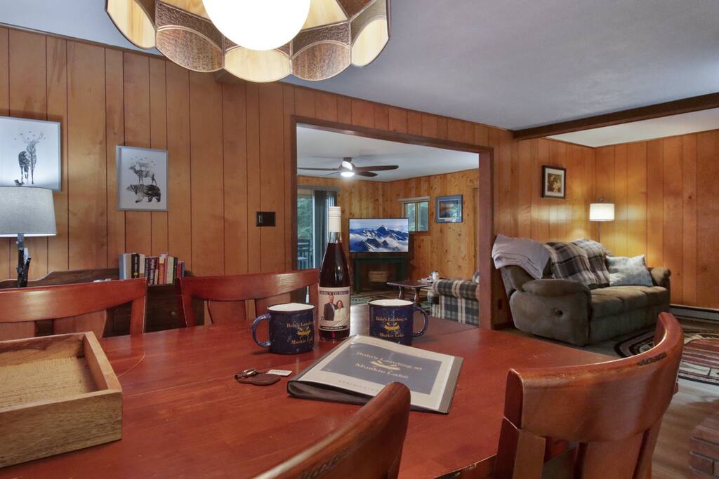 Bolo’s Landing: Northwoods Retreat on Water