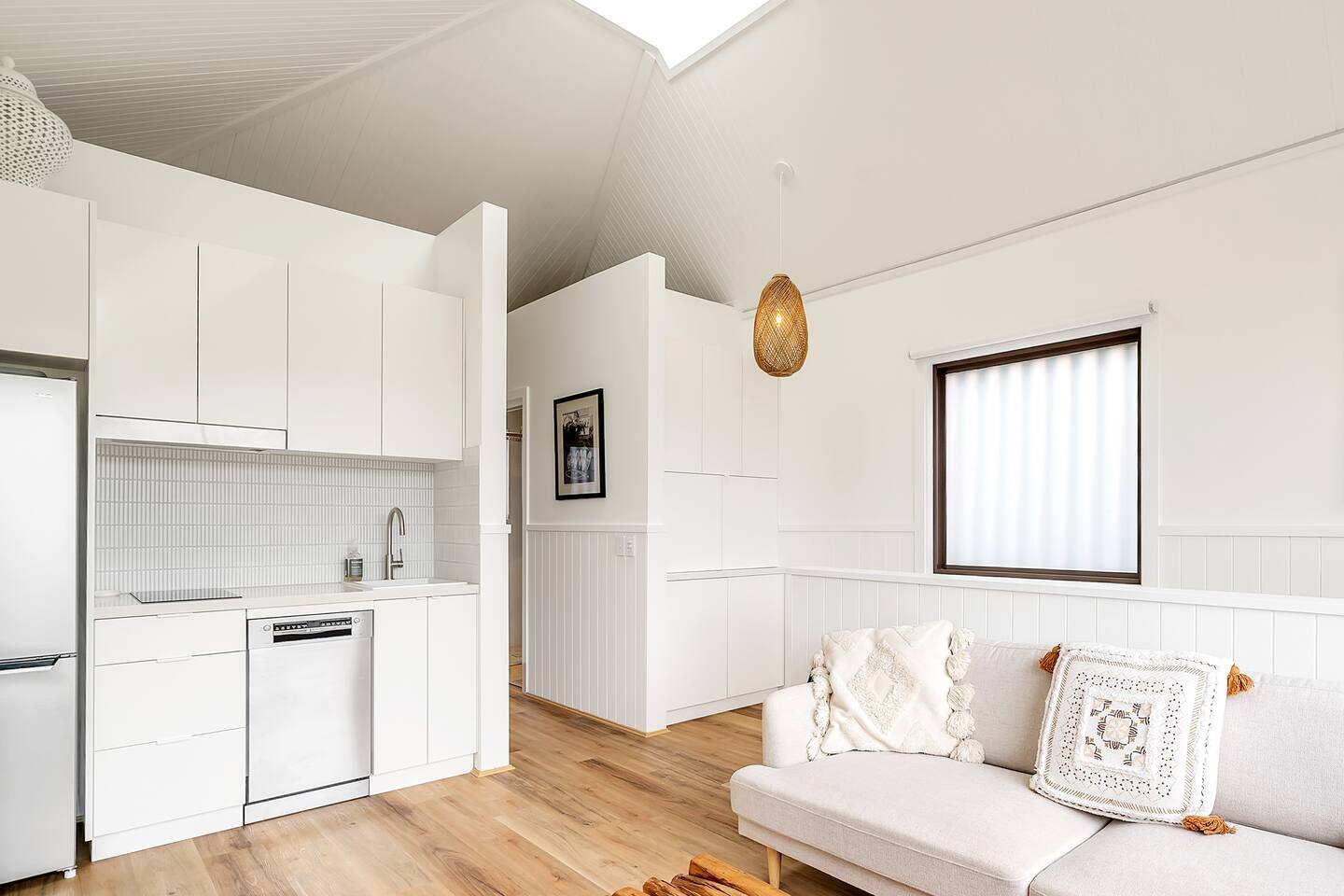 Gorgeous 1 bed short walk to everything in Manly