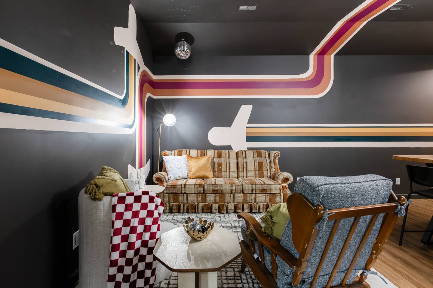 The PanAm Flat - 2BR/2BA - Hospital/ScottAFB