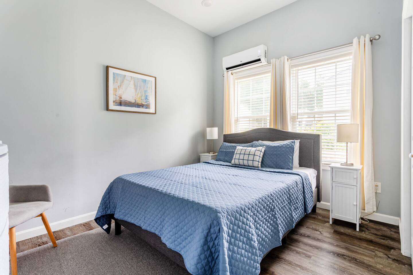 Family Friendly Near Aquarium, Seaport, Downtown