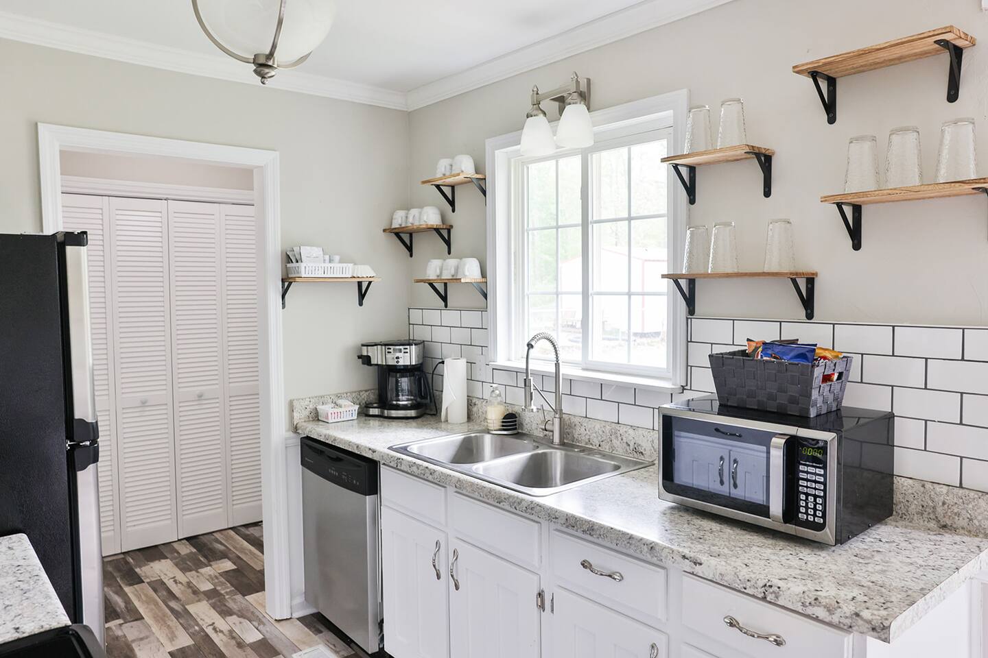 Very cute, cozy 3Br by Chief Ladiga Trail — Weaver — vacation rental