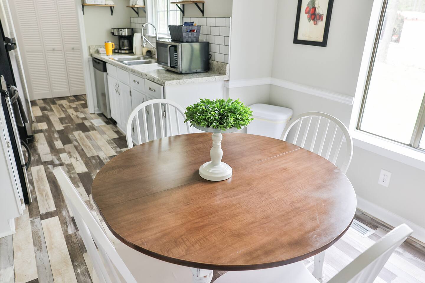 Very cute, cozy 3Br by Chief Ladiga Trail