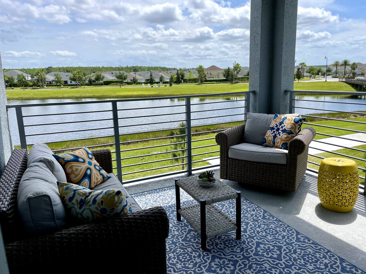 Urban Hip Disney condo with FREE Water Park!