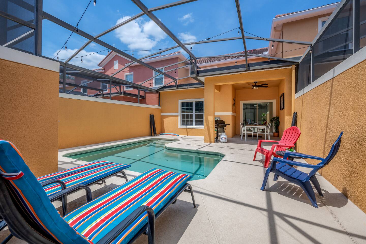 Cozy pool Villa only 5mi from Disney-FREE resort!