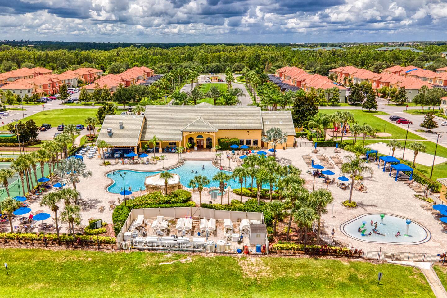 Cozy pool Villa only 5mi from Disney-FREE resort!