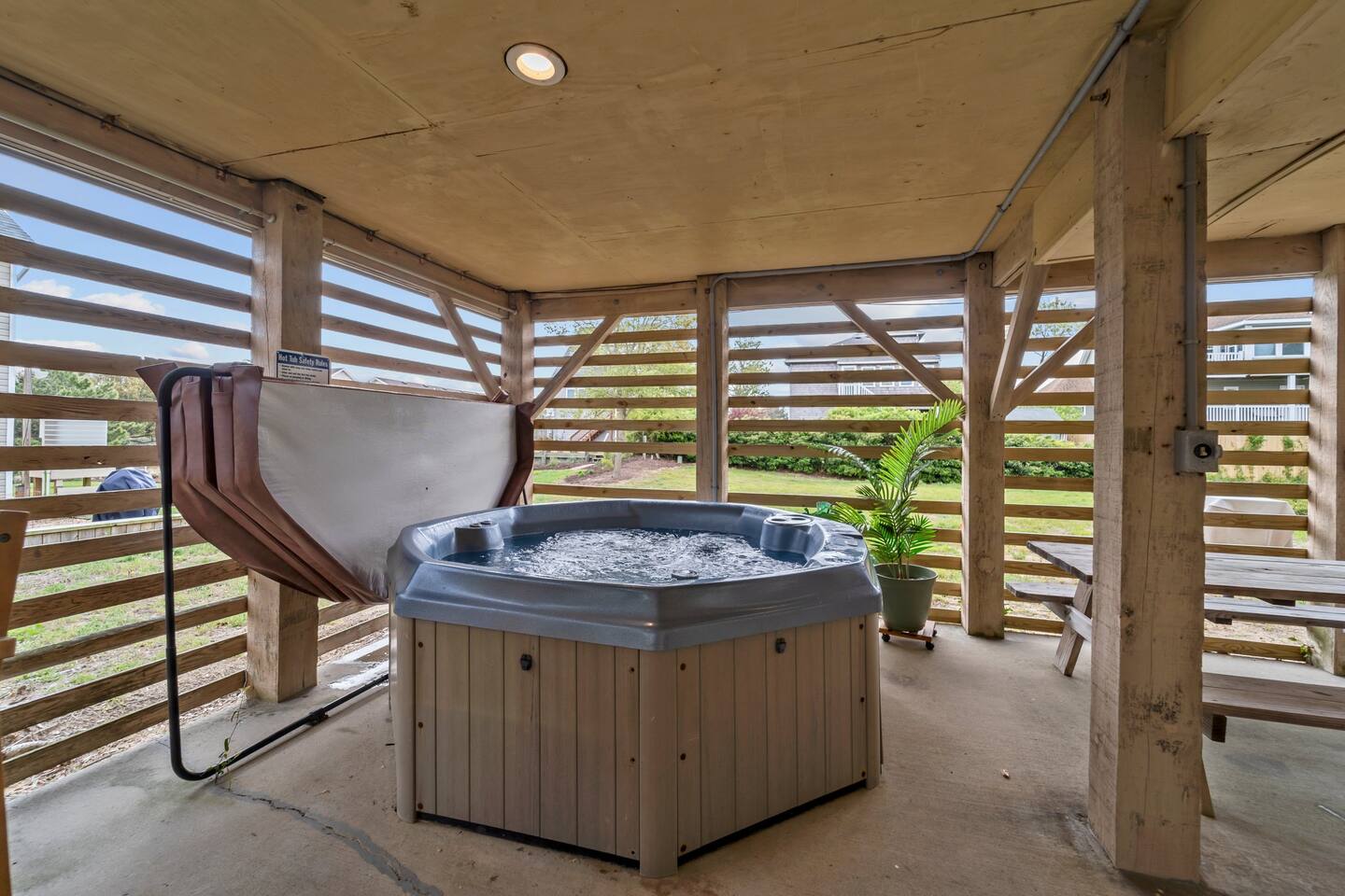 Write Off The Beach | Hot Tub and Sunset Views