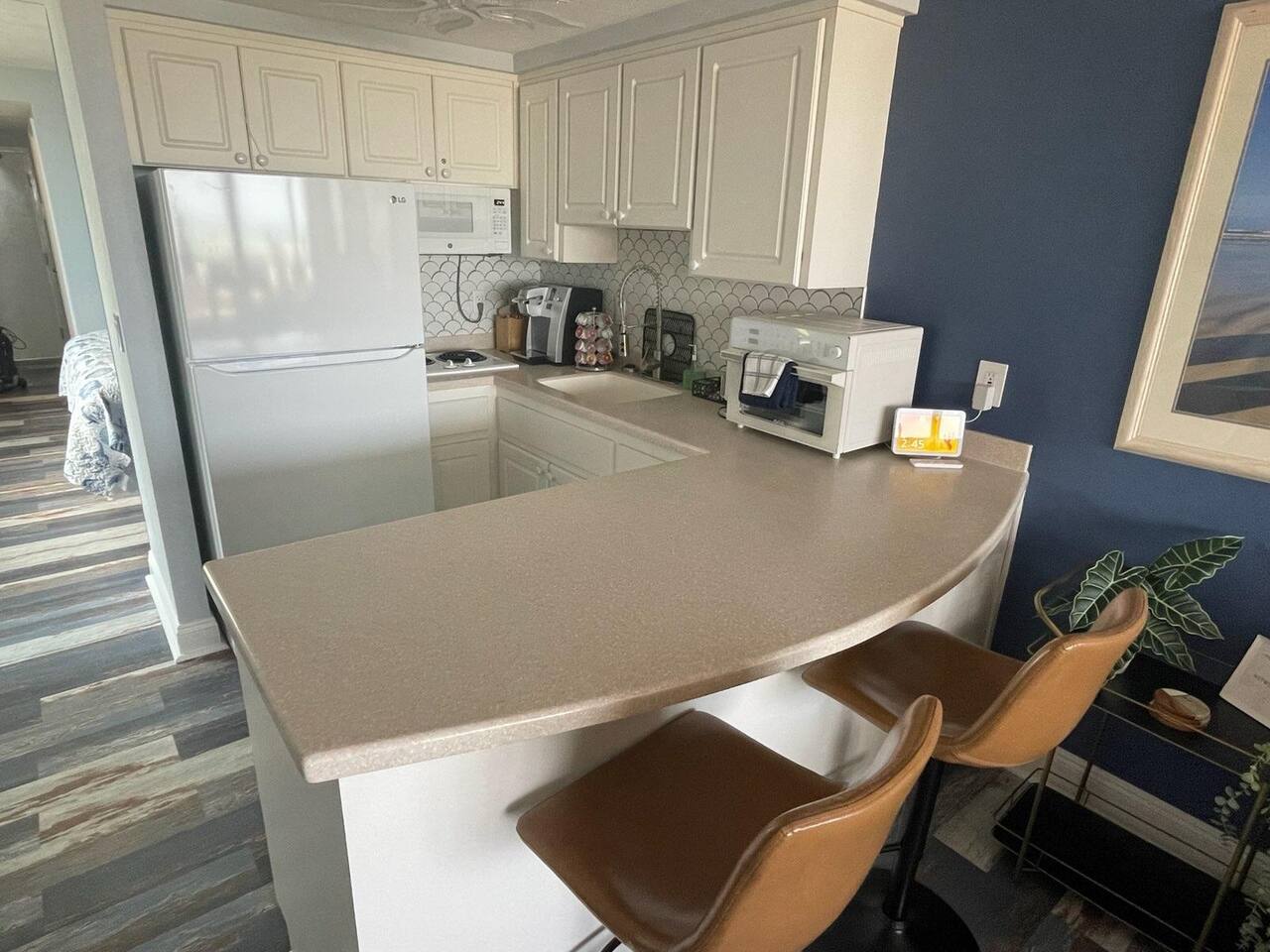 Upgrades galore oceanfront 1 bd