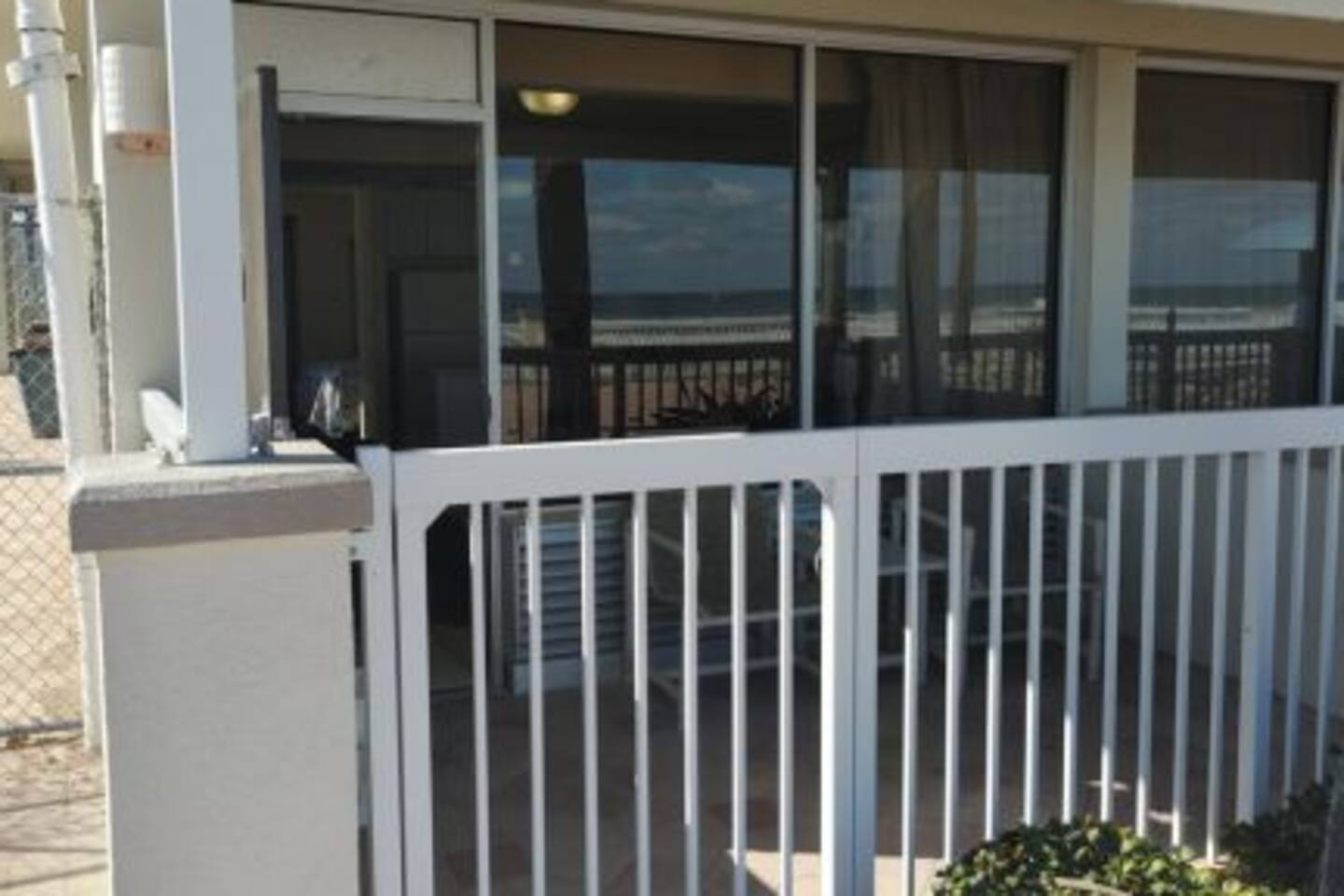 Upgrades galore oceanfront 1 bd