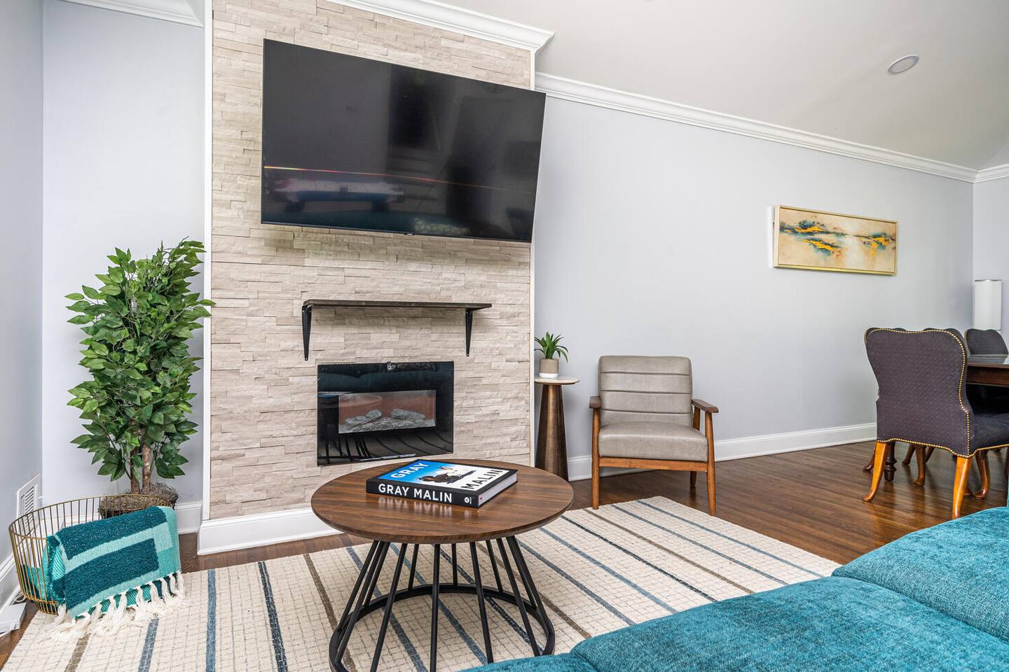 4BD/3BA Modern Decatur Retreat - 3 Miles to Emory