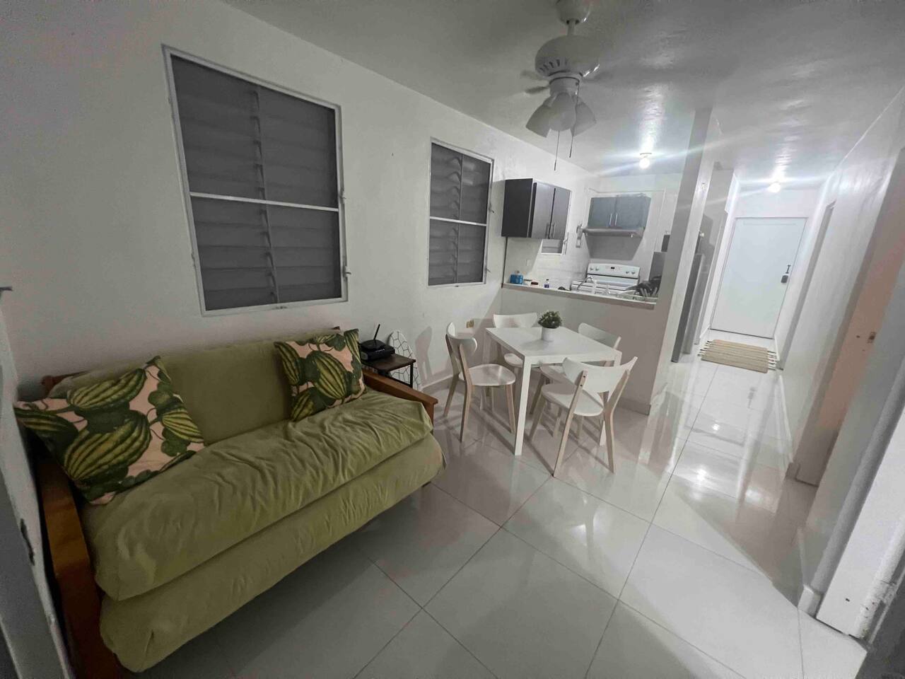 3BR Budget Beach Getaway, 15 mins walk to Beach