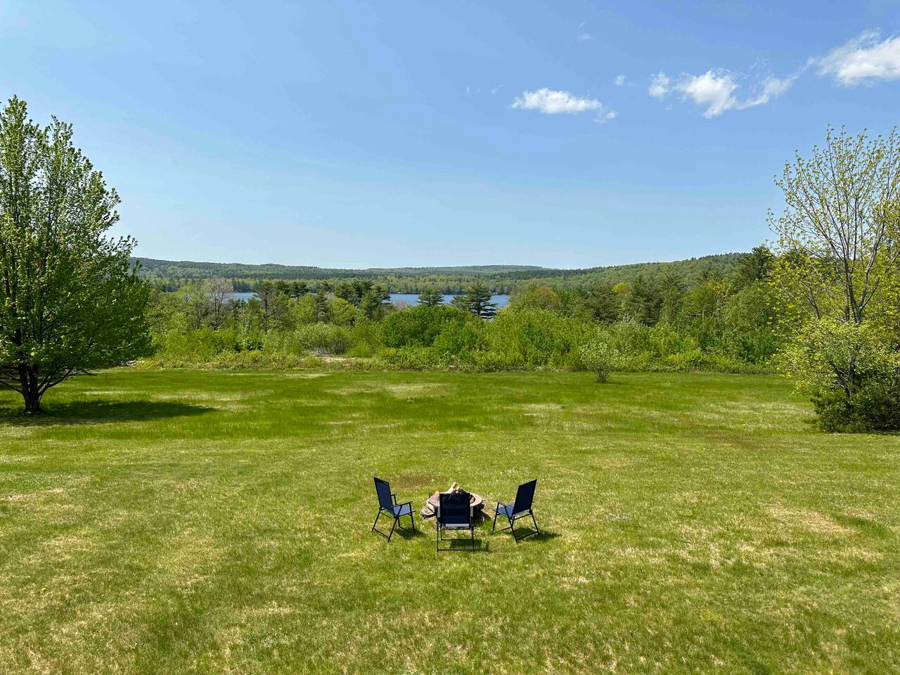 3BR Lake View Cabin~Fire Pit~Deck~Casino Nearby