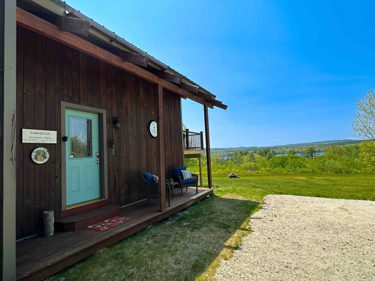 3BR Lake View Cabin~Fire Pit~Deck~Casino Nearby