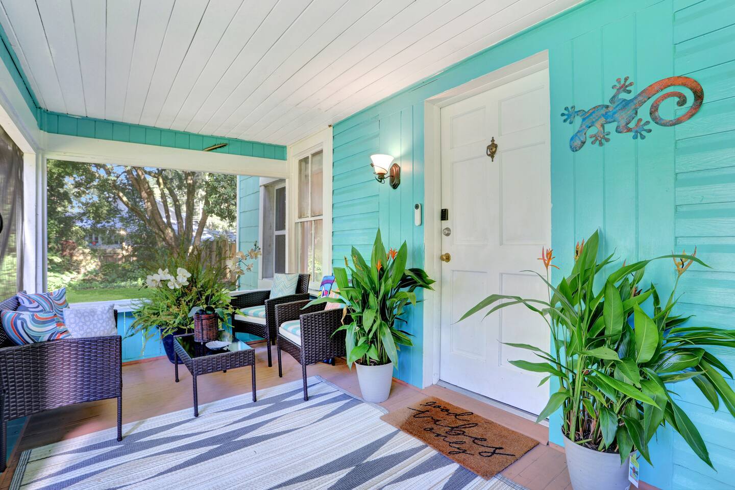 Historic Spring Cottage -Sleeps 5, Pets welcome!