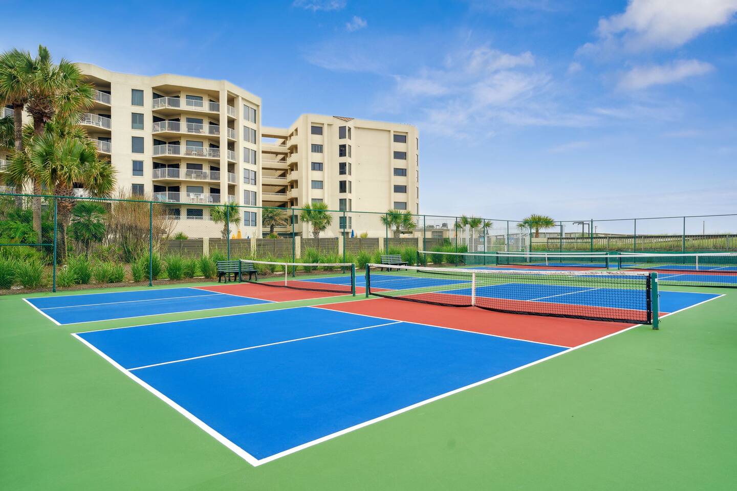 SnowBirdsWelcome-GulfView-HeatedPool