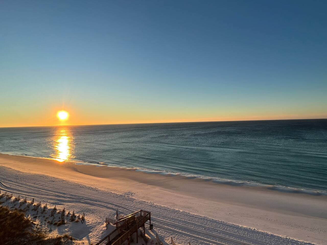 SnowBirdsWelcome-GulfView-HeatedPool