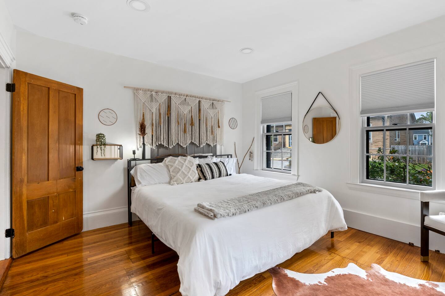 The Driftwood|2 Levels|Soaking Tub|Steps to Beach