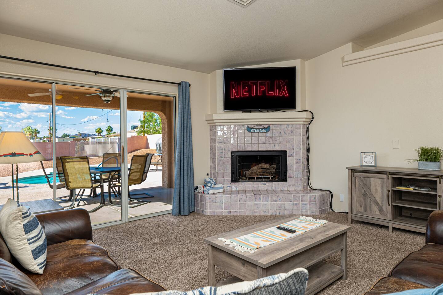 HAVA-blast! Pool | Views | Games | BBQ | Sleeps 10