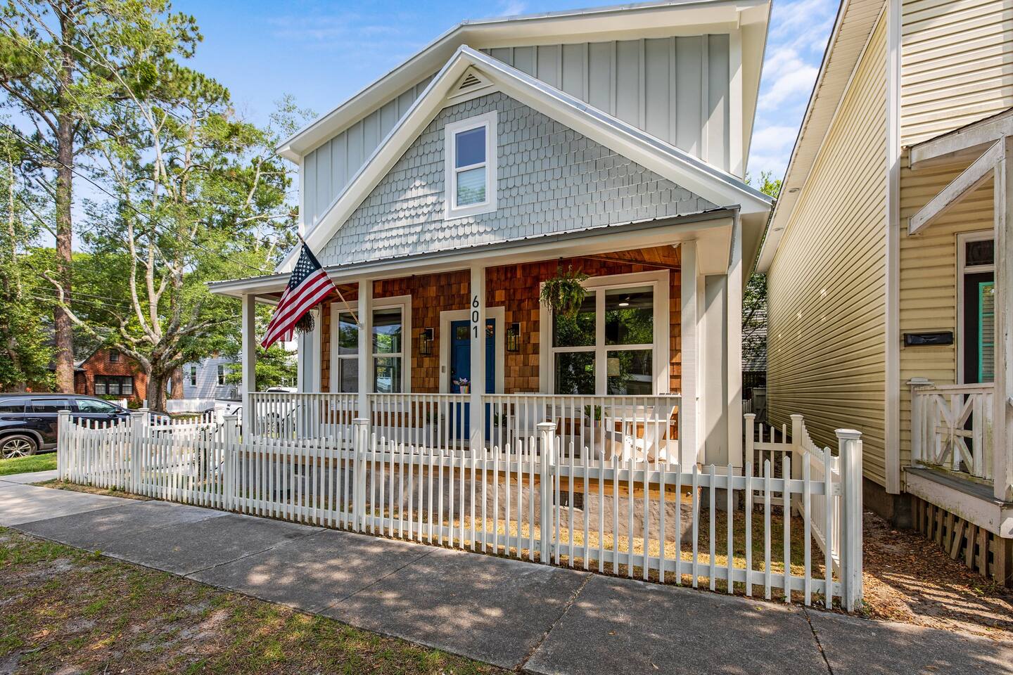 Stunner Downtown Modern | King Bed | Pet Friendly! — Wilmington — vacation rental