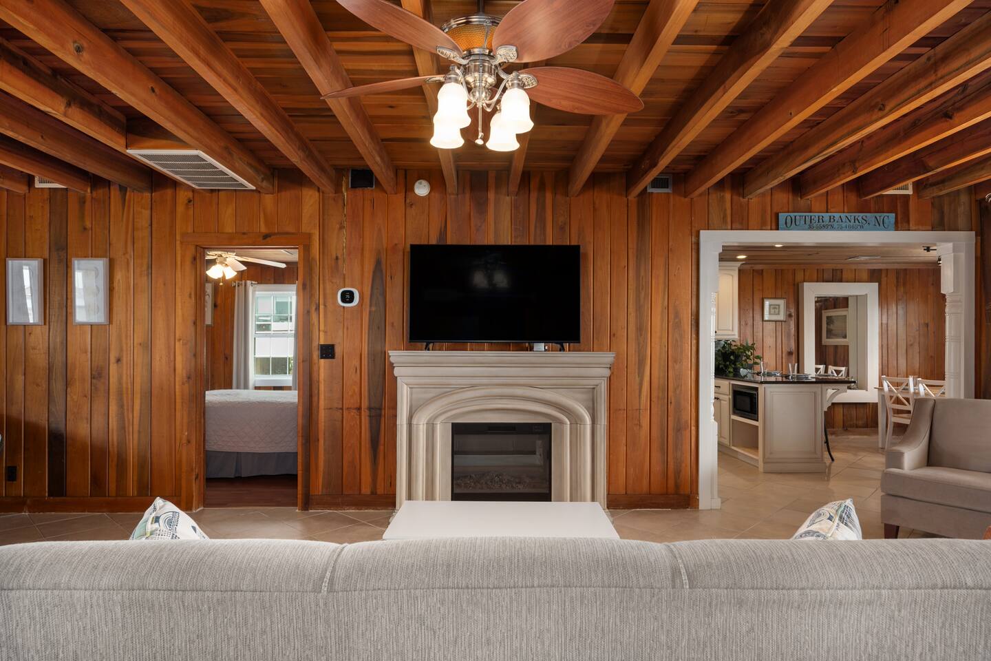 Forever Paradise (Memorial House)