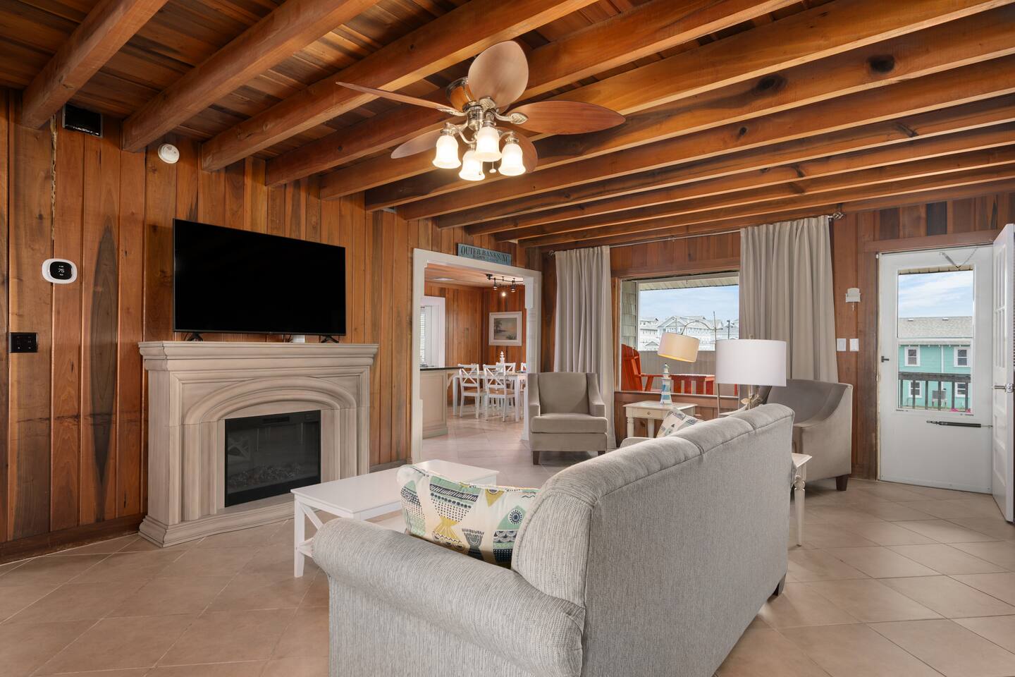 Forever Paradise (Memorial House)