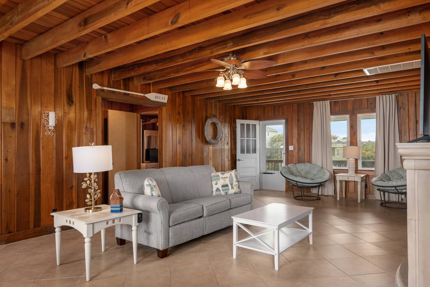 Forever Paradise (Memorial House)