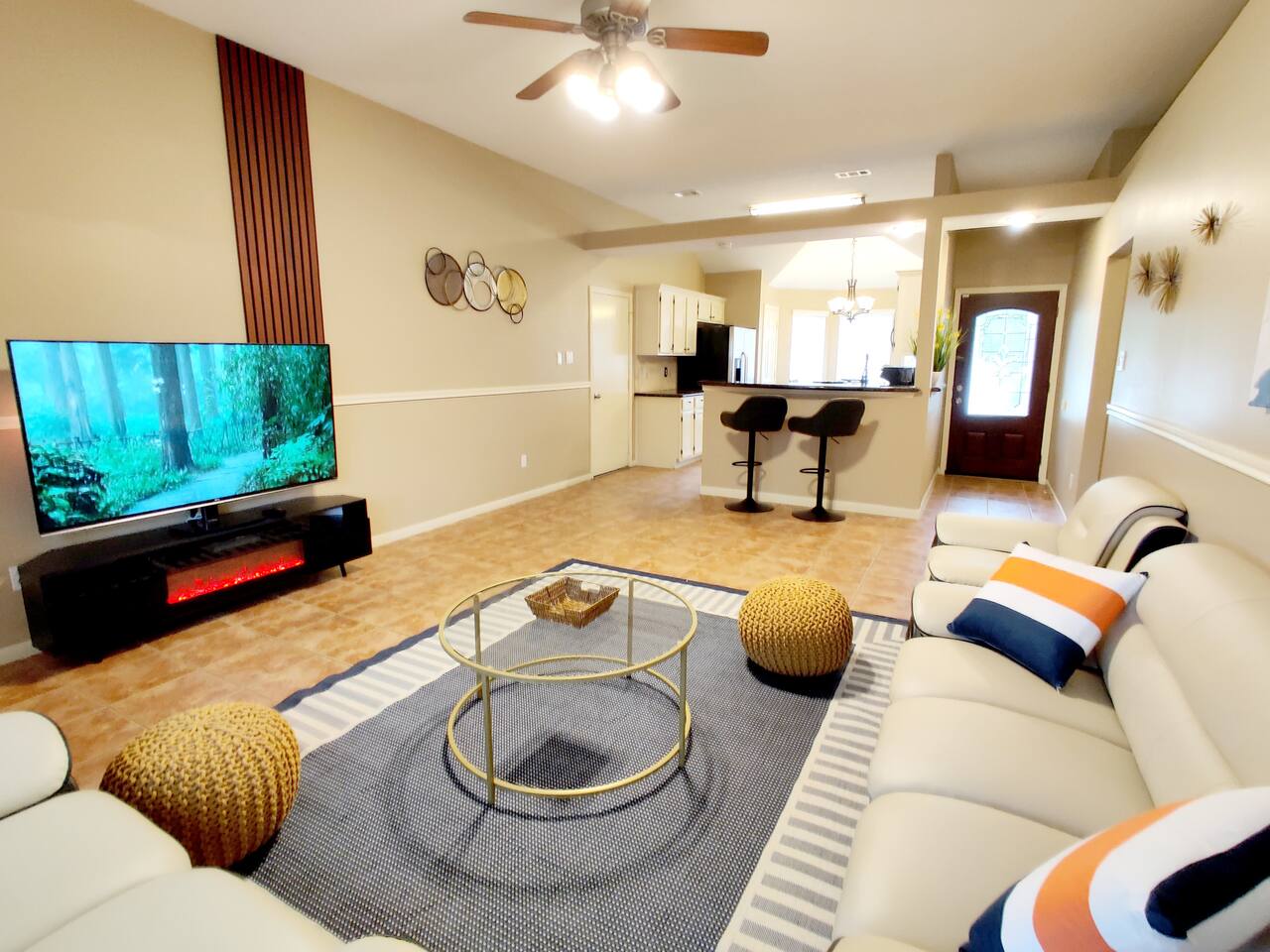 Near Woodlands • Pool • Pets OK! — Spring — vacation rental