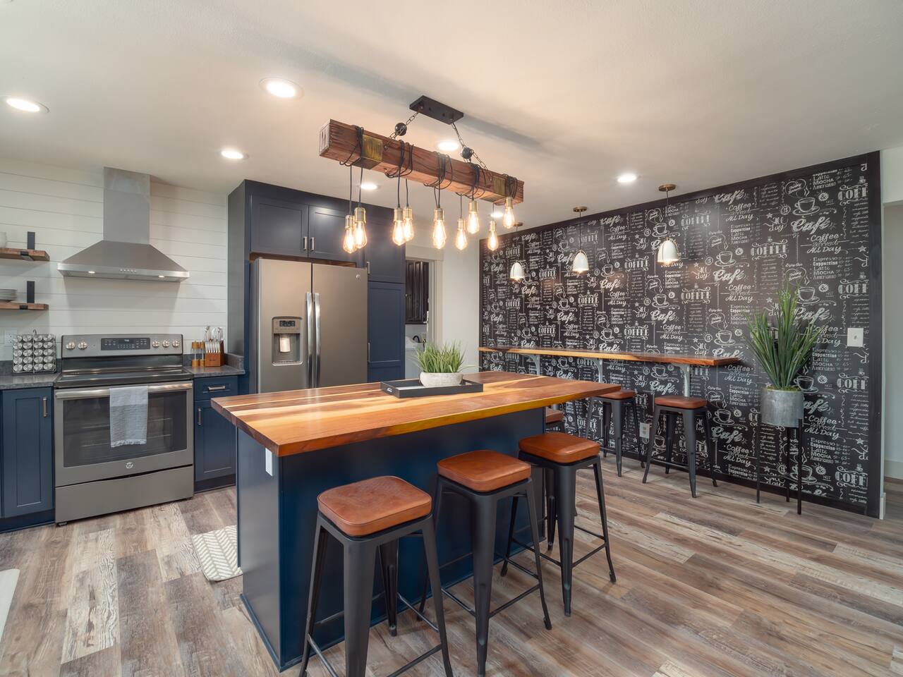 Indigo Collective - Modern Comfort & Bold Design