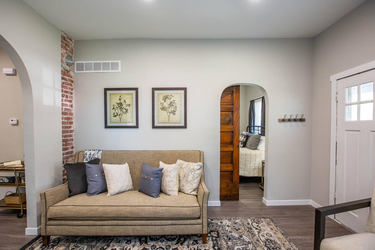 Charming Bungalow at Manhattan Hill (2bd/1 bath) — Manhattan — vacation rental
