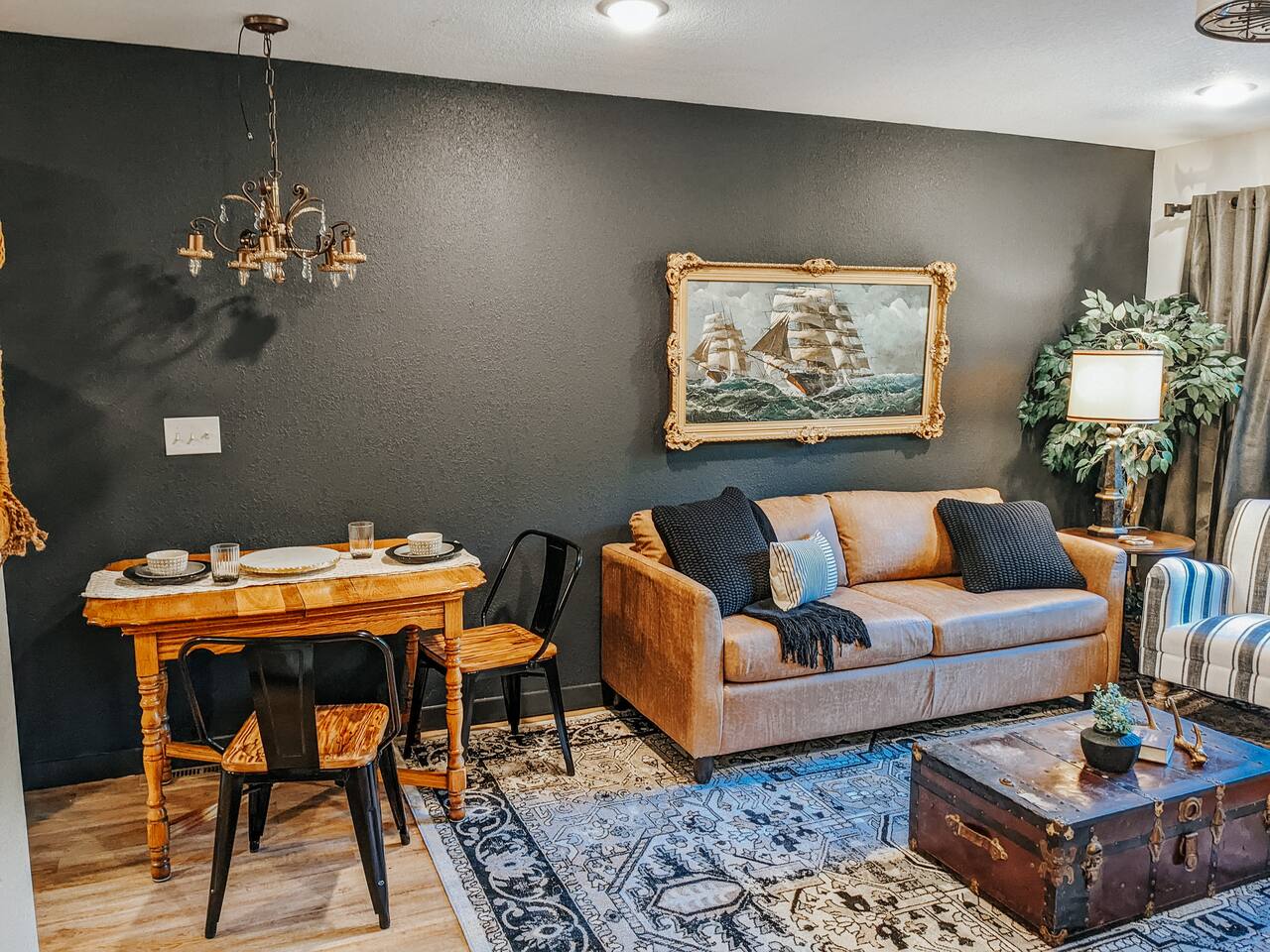 Vintage Ships Inn Duplex-MHK