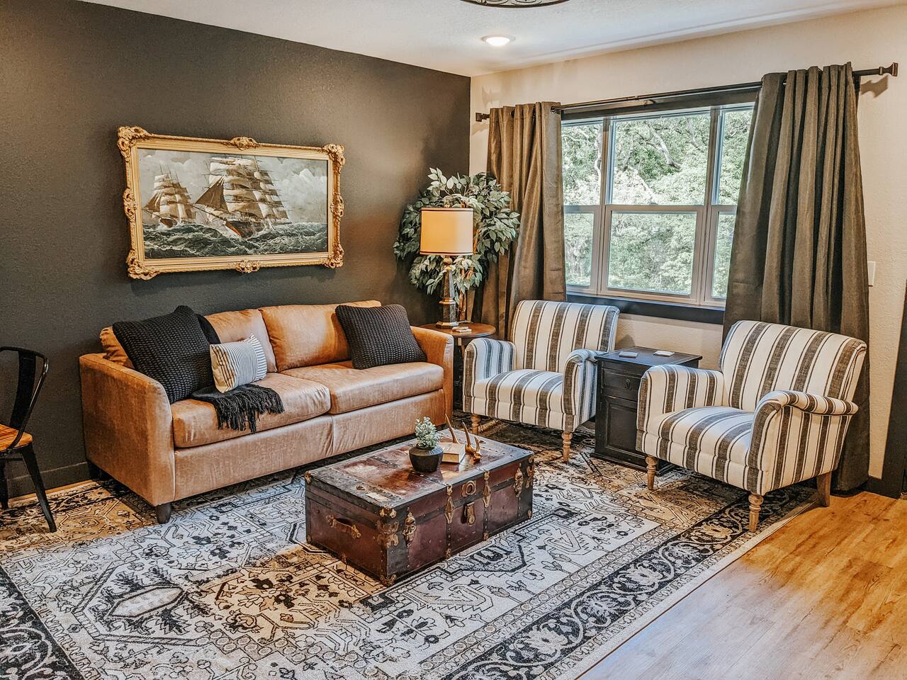 Vintage Ships Inn Duplex-MHK