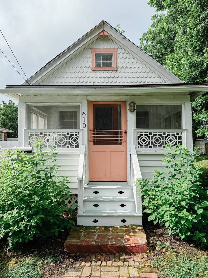 Summer Camp Tiny Cottage Walk to the beach & shops — Cape Charles — vacation rental