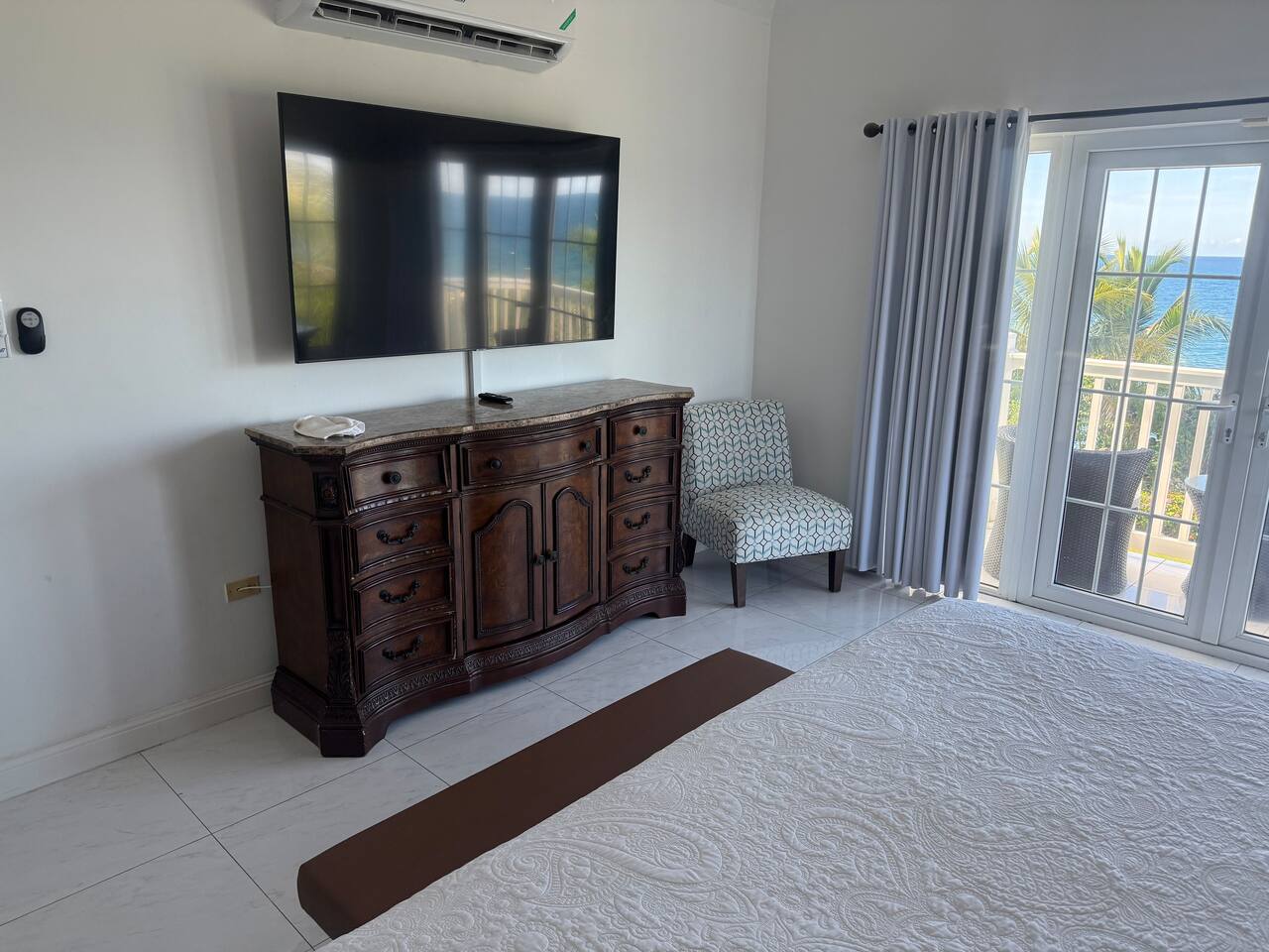 Luxury Negril 2BR Villa | Ocean Views Beach & Pool