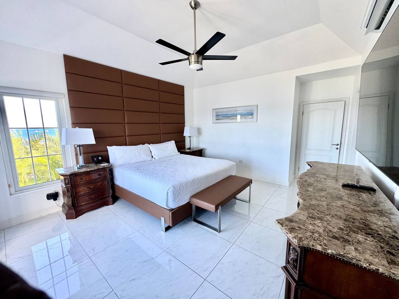Luxury Negril 3BR Villa | Ocean Views Beach & Pool
