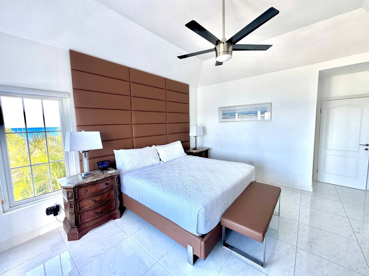 Luxury Negril 3BR Villa | Ocean Views Beach & Pool