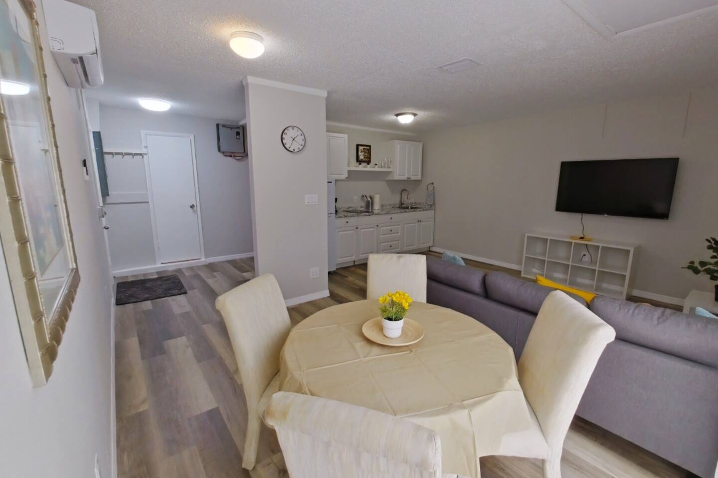 COZY HOME-NEAR BEACH/WATER PARK/DOWNTOWN/GOLF!