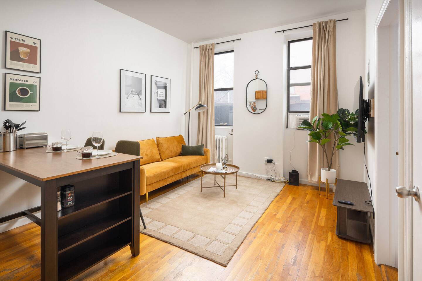 Cozy Classic Park Slope 1BD, nr Prospect Park