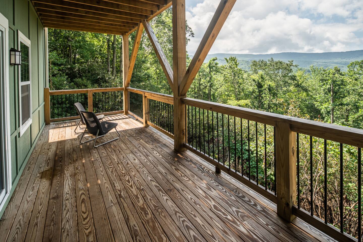 Snow Angels Overlook Chalet Expansive Views