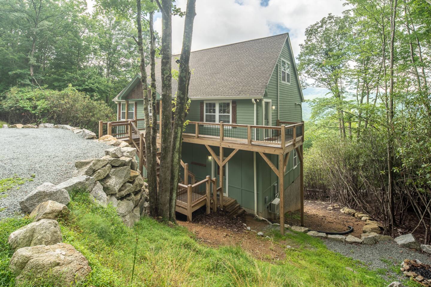 Snow Angels Overlook Chalet Expansive Views