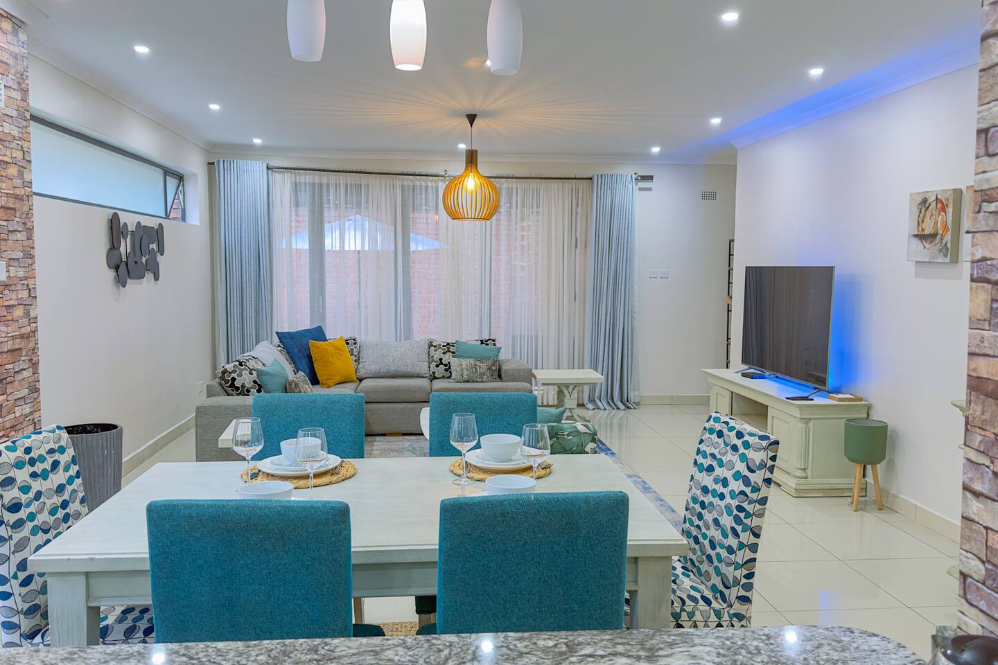 Spacious, Stylish, Modern Living
