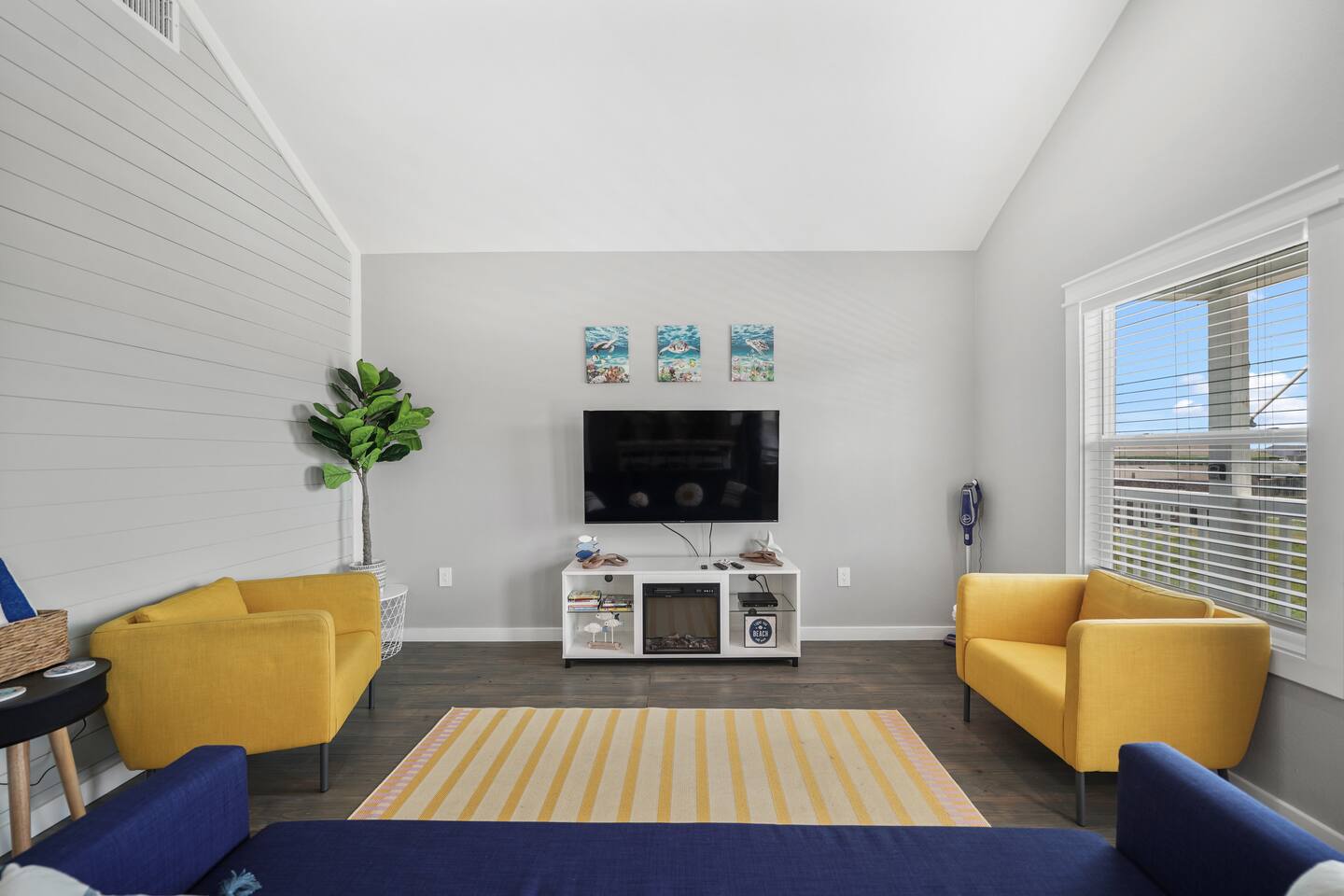 Gulf Views! Pets! 2 Master Suites! Pool! — Bolivar Peninsula — vacation rental