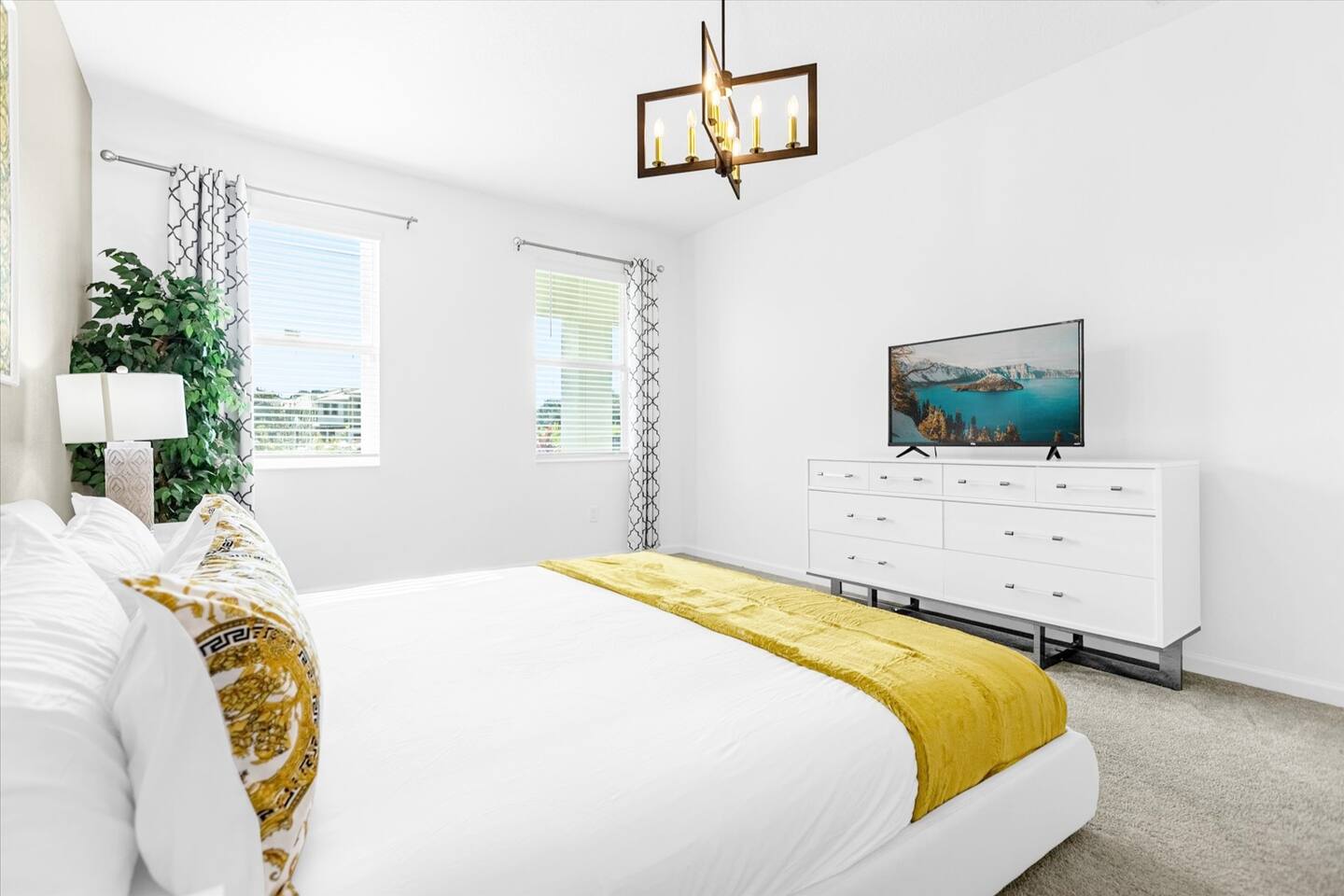 Sleeps 36 | 15 Bedroom! Theater! Resort! POOL! - Holiday Home