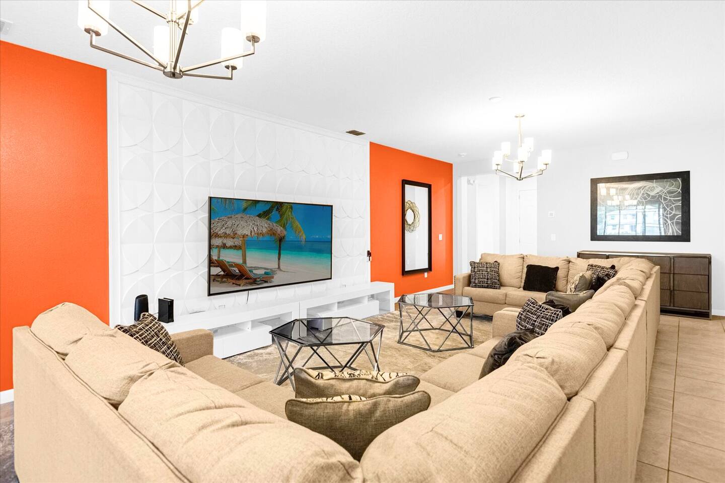 Sleeps 36 | 15 Bedroom! Theater! Resort! POOL! - Holiday Home