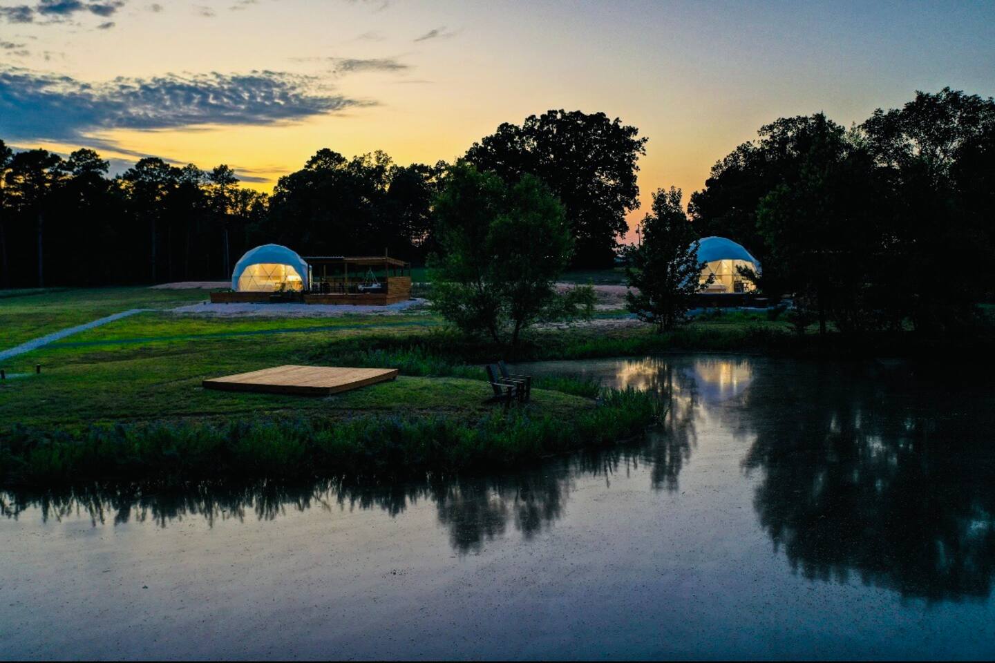 Luxury Glamping Dome “Luna” in Countryside /HotTub